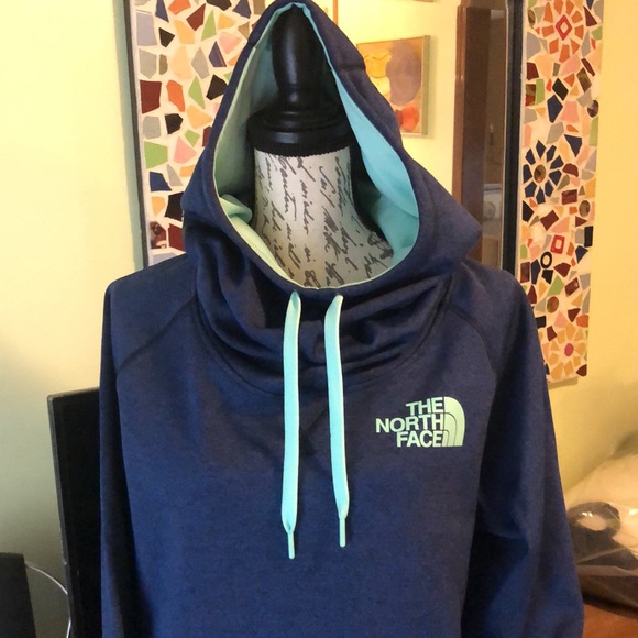 The NorthFace Extra long Sweatshirt - Picture 3 of 11